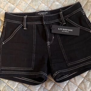 NWT LIVERPOOL Women's Black Contrast-Stitch stretch Shorts
